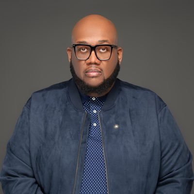 Chicago-born, ed reform leader and influencer, music enthusiast, and champion of black and brown students. All tweets/views are my own. #1906