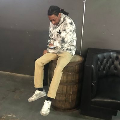 🚶🏽‍♂️