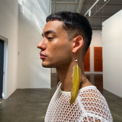 eumanduu's profile picture. fé nas criança e no que não tem nome