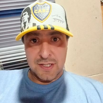 ClaudioCorvala2's profile picture. Tomas tobi y diana siempre en mi corazón 🐕🐕🐕