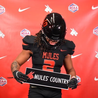 OLB/SS @ucmfootball C/O 2023 Outside Lb-ATH 6’0 200| NCAA ID-2209682139 Contact info: jaylin019@icloud.com phone#-8165171232