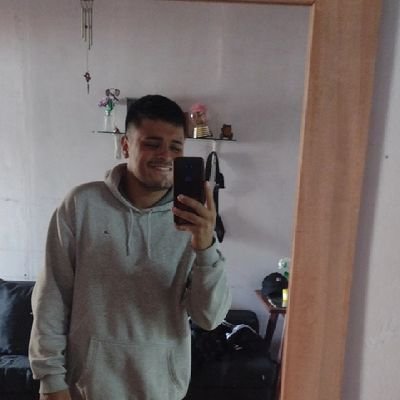 😜
