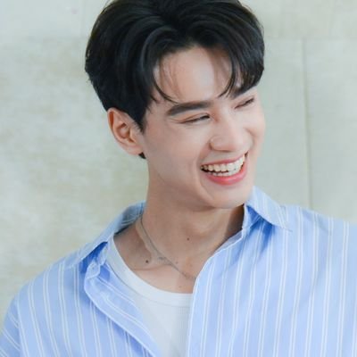 𝙋𝙚𝙡𝙖𝙠𝙤𝙣 — Kelahiran 1999 yg dikenal sebagai Por Kru Paran di Khemjira The Series, 𝙃𝙖𝙧𝙞𝙩 𝘽𝙪𝙖𝙮𝙤𝙞