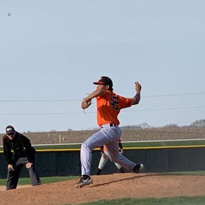 JUCO RHP Class 2023 📚🧑‍🎓 GPA 3.5 175 pds/6’1 ft