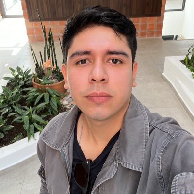 Apasionado del deporte y la tecnología.