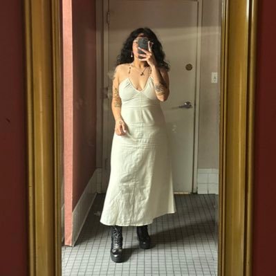 🕷️🖤 ᴍɪʀᴏ 👑| 🇲🇽 Chingona | ♍️ | NYC🩸✍🏻 they call me artist 📍Bk Black Horse T | We Lift 🏋🏽♀️ | xᴏᴛᴡᴅ