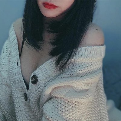 スイーツ屋で働いている24才。ないしょのもう1つのアカです...いろいろな関係で遊びませんか？ ふぉろわーさんはココから▷ https://t.co/cf5anWCsWO