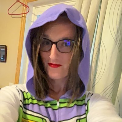 personal account of webbygirl 💕 my name is Lesley, I’m 38, Ace 🏳️‍⚧️  and from Seattle. let’s be besties ❤️🧡💛💚💙💜