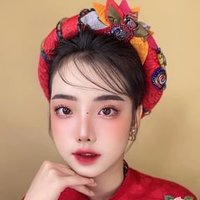 Hoa Tuyết(@CharleyGi477) 's Twitter Profile Photo