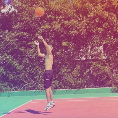 Xossein's profile picture. LFC, FB, NBA, Lakers, King LeBron & Sisyphus. Slàinte Mhath! #YNWA