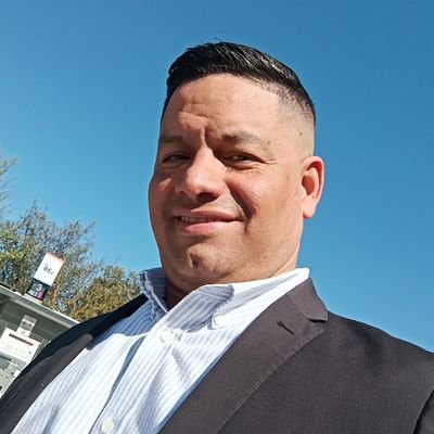 DarioBelmonteG1's profile picture. 🇻🇪| Relaciones internacionales🌎|Desarrollador de Negocios Internacionales | Apasionado por la vida | CEO SYSBROCK