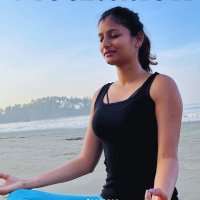 Riya Ajmera(@yogiwhispers) 's Twitter Profileg