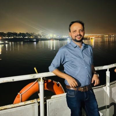 SarmaYograj's profile picture. Anaesthesiologist in the making, Aspirant by profession. Tweets are personal.