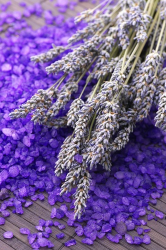 raeoccasions's profile picture. Raeoccasions greetings cards based on the Norfolk Coast offers a range of unique, quality, abstract cards suitable for all occasions. #greetingscards