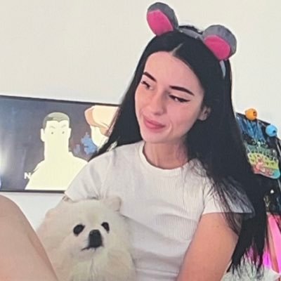 WeirdMeee1 Profile Picture