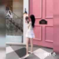 jooye_ebin38's profile picture. 🥢  juejue_seongan 
 🌴 happy2youu