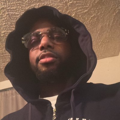 WoodgTwon's profile picture. Hooper 🏀 er life 🏥 💉