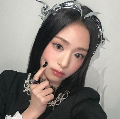 sabar bakal FB PELAN-PELAN
— for monster rookie babymonster | kinda busy
