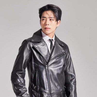 NymSondor's profile picture. 