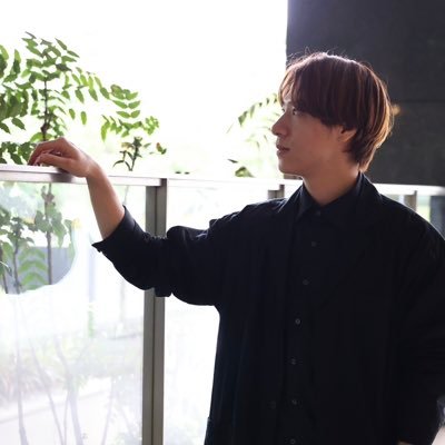 いけばな古流かたばみ会 次期家元 / Ikebana artist ●花と日常、インスタの裏垢的な感じでゆる〜く。 🌿NHK短歌,俳句 装花担当中 📹YouTube https://t.co/oFuCtDnUlJ