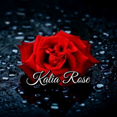 Marriedš§Femaleš§Author of Roll for Initiative š§30 years old š§ 2 Cats Talia, and Potatoš§Bday jan 25