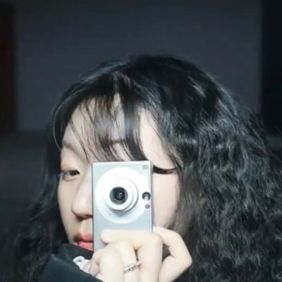 nischeom Profile Picture