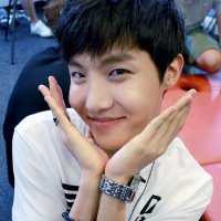 RAWAN 😭 (new account)(@the_Ace_jhope) 's Twitter Profile Photo