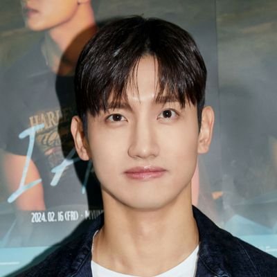 HMama8610's profile picture. TVXQ

changmin大好き💜
勝手にリツイートごめんなさい。#チャンミン