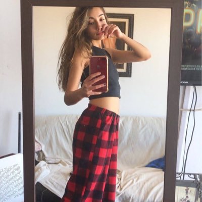 serr4gark's profile picture. the devil herselfffff