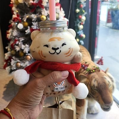 annant5555's profile picture. 