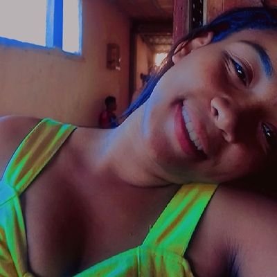 Fabiana303263's profile picture. 