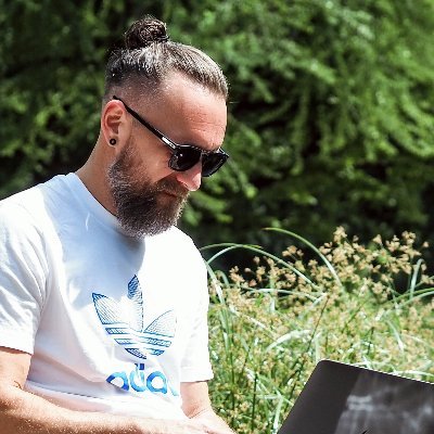 EnricoBock42's profile picture. Digital Consulting & UX/UI Design. 🚀 
Leidenschaft: #blockchain #crypto #ai