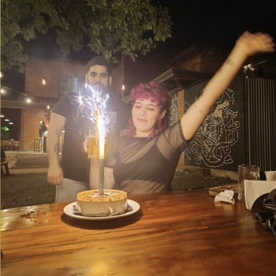 carlacabello's profile picture. Fotógrafa. Now my life is sweet like cinnamon 🌼