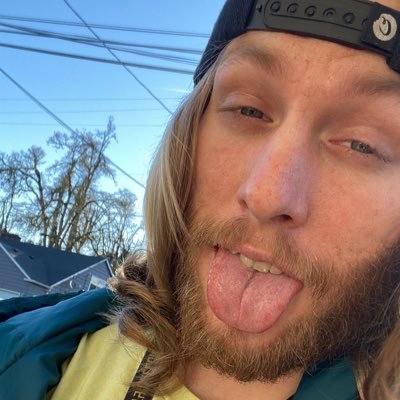 CVriesman35425's profile picture. 