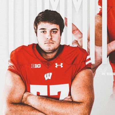 | 6’6, 308 lbs | OL | @BadgerFootball |