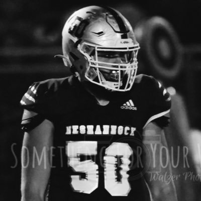 6’2 265 DT @Sussexfootball5