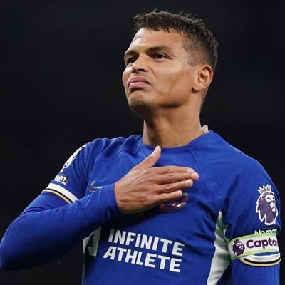 النهايات ليست دائما تطبيق للبداية، و الأشياء كلها إحتمالات!.
@chelseafc