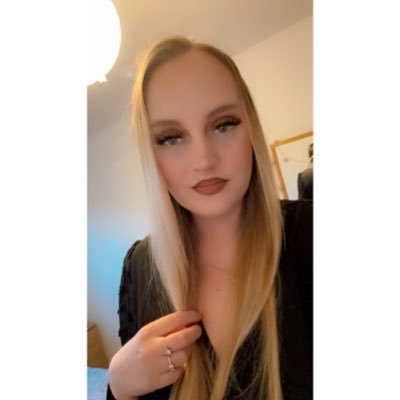 BeckieWiltshire's profile picture. live each day like your last, because you never know when your time is coming