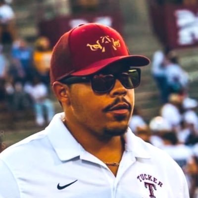 FBCoachBHenry Profile Picture