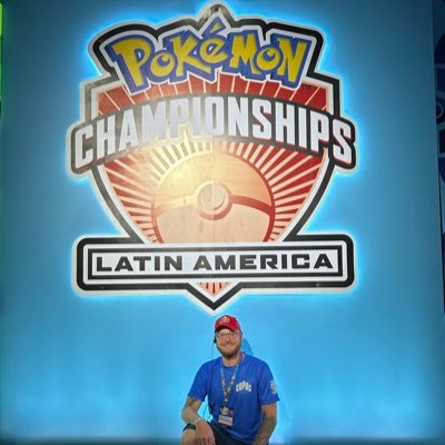 POGO loving carpenter, dog dad, traveler & Canadian sports fanatic 🏒 ⚾️ 🏀 🏈 consistent GBL legend. @playpokemon Stage 1 GO Professor. Faction- @icyywind