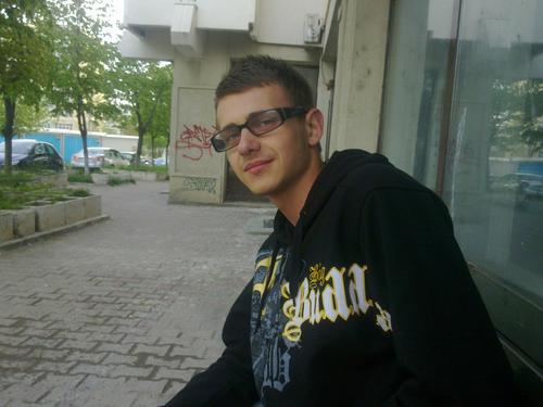 E multi , da e prosti ! o.O