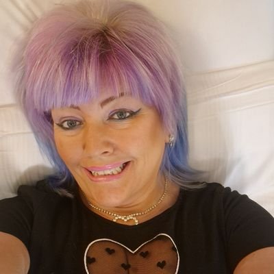 jojocrossx's profile picture. 