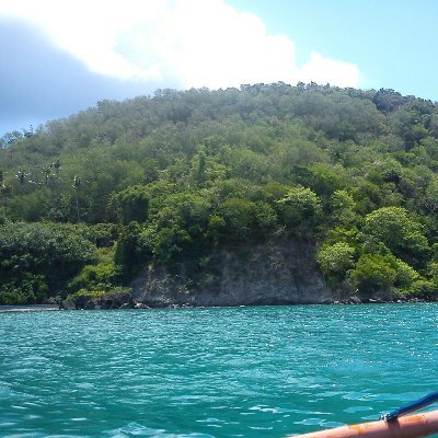 AzMalubay's profile picture. 