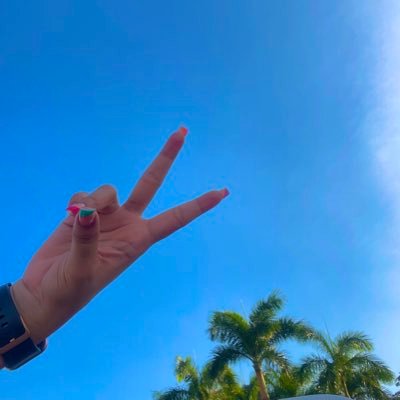 keyvc23's profile picture. Juro solemnemente que mis intenciones no son buenas! 🌚♍