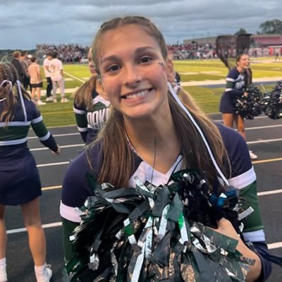 Dakota High School Varsity Cheer/C/O 2025/ Flyer/GPA: 3.517 /phone number: (586)-405-1557/email: reesesucura@gmail.com/ insta: reese.cheering