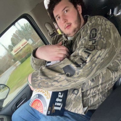 Hamptontucker1's profile picture. 6'6", Andy hater, John Daly super fan, former knife thrower, professional relaxer, 3 time bingo world champ