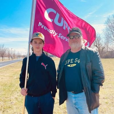 Presidential Candidate for CUPE 543
24th year working for City of Windsor 
Card carrying member of CUPE 543 since 2001
Over 22 years Union Steward of CUPE 543✊