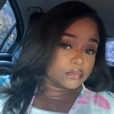 tr3💕💚| islandgal🇧🇸| #teamnatural🌸| foodie🍽️| lover of numbers, travel and all things good 💫