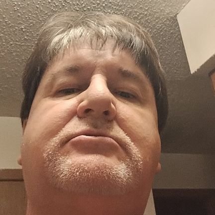 I'm a 56 year old looking for a woman who is single like me and I am a passionate and deeply caring man who treats his woman like a Queen when she deserves it