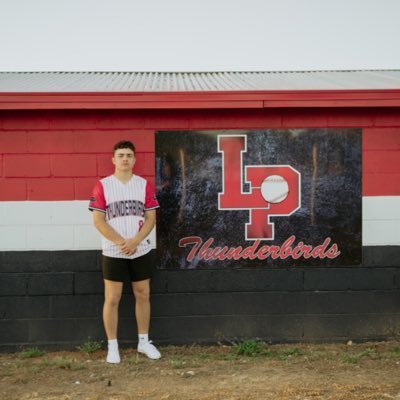 Las Plumas 24’ | three sport athlete | Baseball-SS,3B,Rhp/Football-Wr,Db| 6’1, 190lbs | 3.5 gpa Bryan.houghton0825@gmail.com phone:(530)990-3952